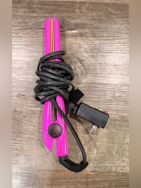 FINAL PRICE Neon Purple/ Pink Chi Straightener